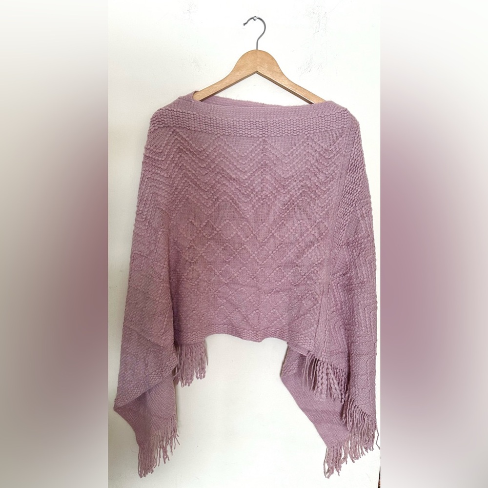 Lavender Purple Knit Poncho Shawl Women’s with Fringe‎ soft One Size Boho